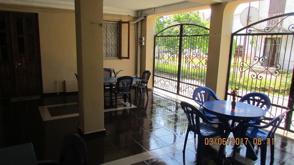 Sunny House Kobuleti Otel Dış mekan fotoğraf