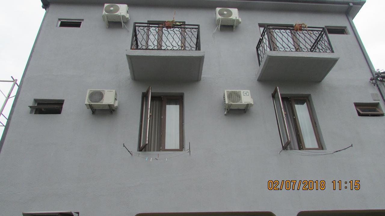 Sunny House Kobuleti Otel Dış mekan fotoğraf